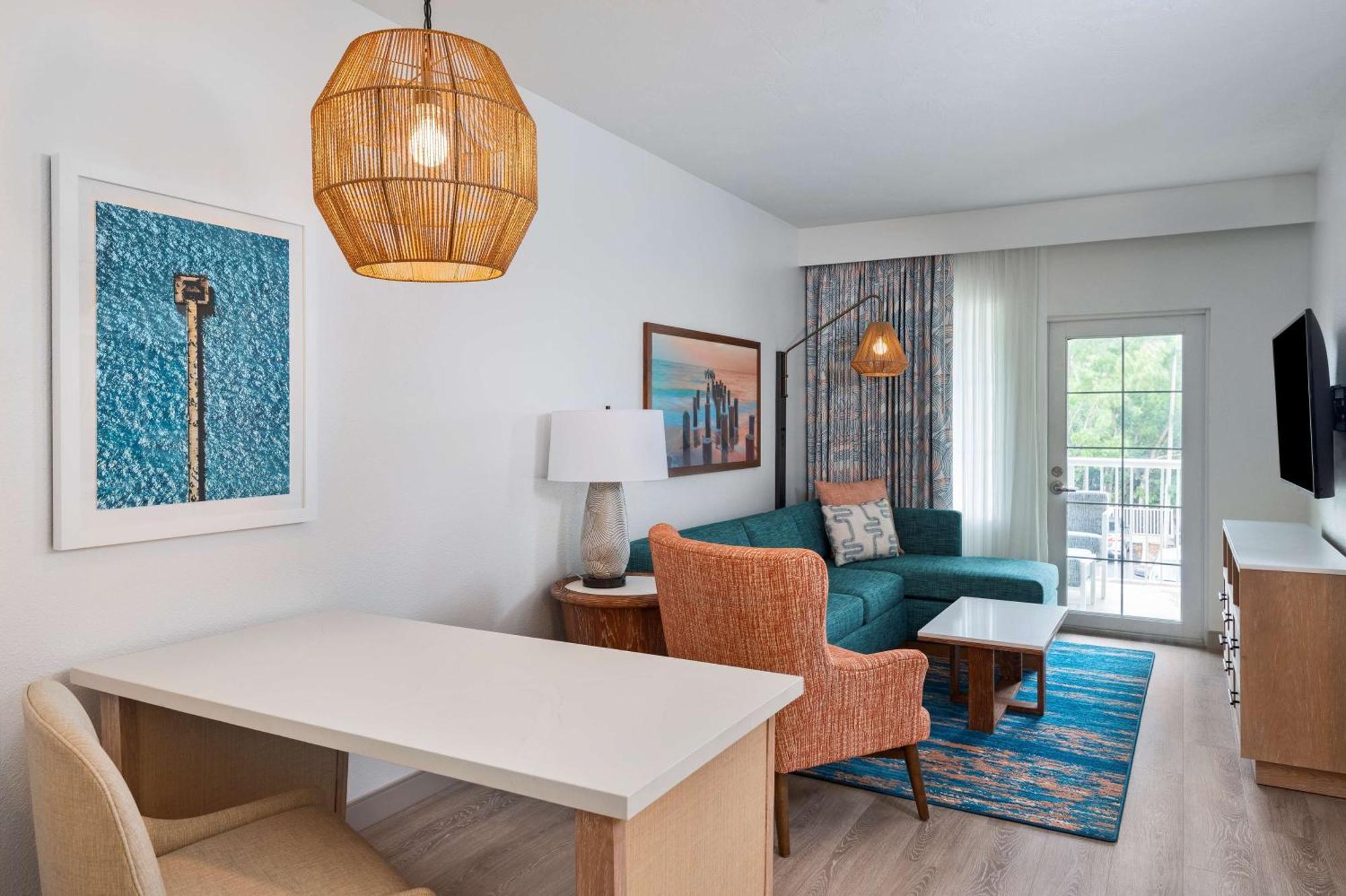 Doubletree Suites By Hilton Naples Naples Park Exterior photo