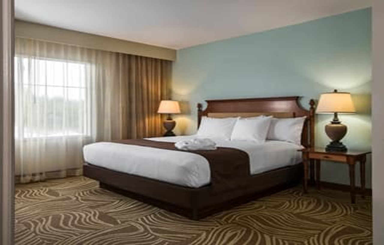 Doubletree Suites By Hilton Naples Naples Park Exterior photo